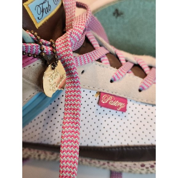 Y2K  VINTAGE SHOES PASTRY FAB COOKIE WHITE CHOCALATE CHIP HIPTOP REVRUN RUN - Picture 10 of 10